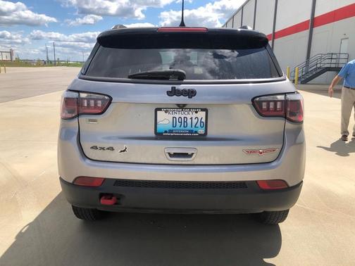 2020 Jeep Compass Trailhawk