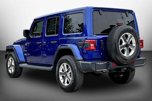 Ocean Blue Metallic 2018 Jeep Wrangler Unlimited Sahara
