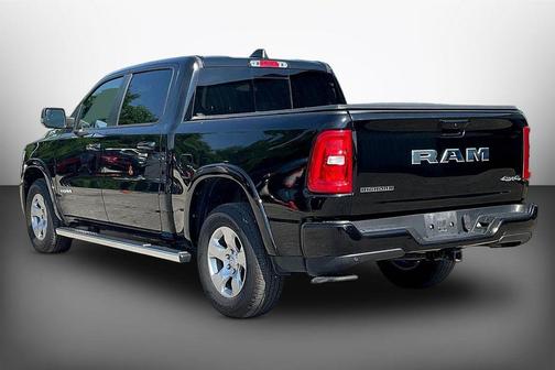 Diamond Black 2025 RAM 1500 Big Horn/Lone Star