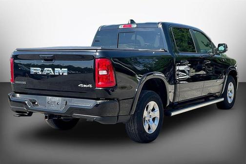 Diamond Black 2025 RAM 1500 Big Horn/Lone Star
