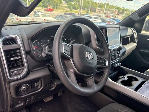 Diamond Black 2025 RAM 1500 Big Horn/Lone Star