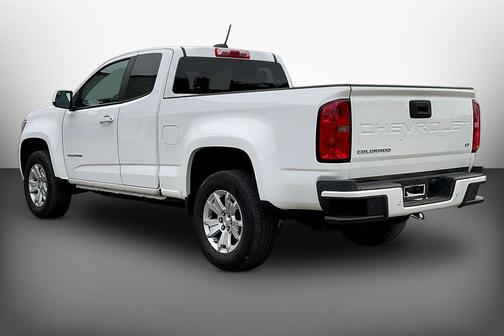 Summit White 2022 Chevrolet Colorado LT