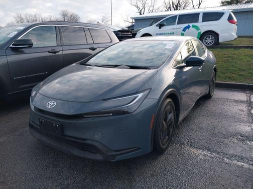 2024 Toyota Prius LE