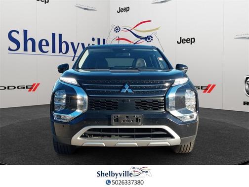 2023 Mitsubishi Outlander SE Special Edition