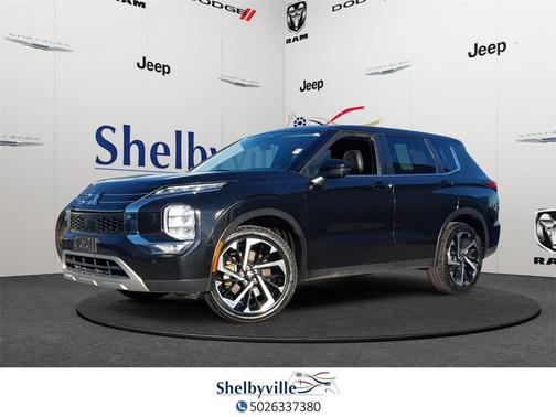 2023 Mitsubishi Outlander SE Special Edition