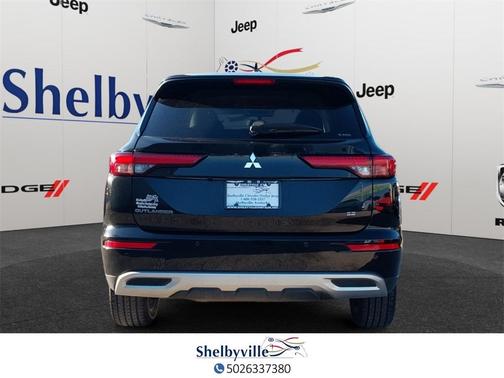 2023 Mitsubishi Outlander SE Special Edition