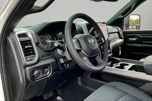 Bright White Clearcoat 2026 RAM 2500 Big Horn