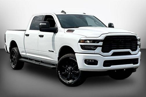 Bright White Clearcoat 2026 RAM 2500 Big Horn