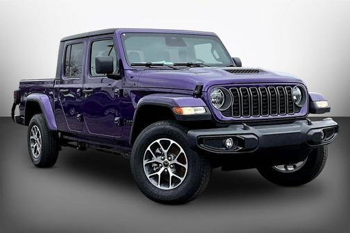 2026 Jeep Gladiator Sport