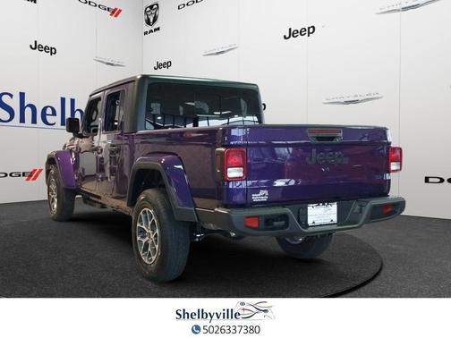 2026 Jeep Gladiator Sport