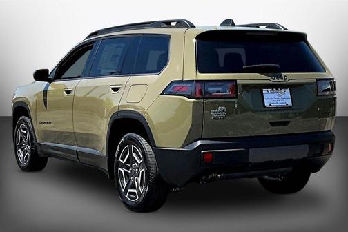41 2026 Jeep Cherokee LAREDO/LIMITED