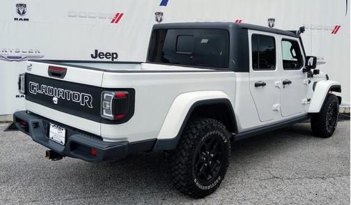 2021 Jeep Gladiator Sport