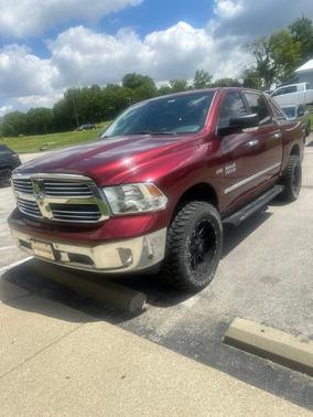 Delmonico Red Pearlcoat 2016 RAM 1500 Big Horn