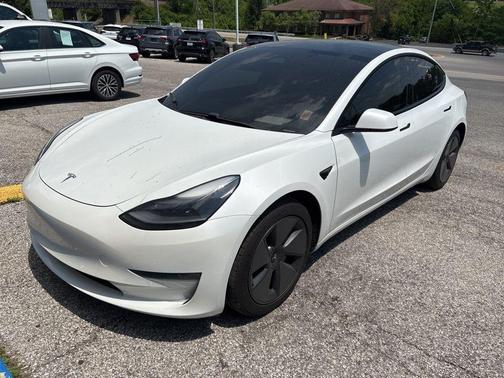 White 2021 Tesla Model 3 Standard Range Plus