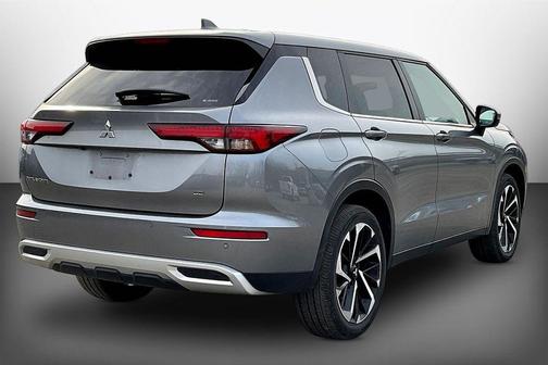2024 Mitsubishi Outlander SE Black Edition