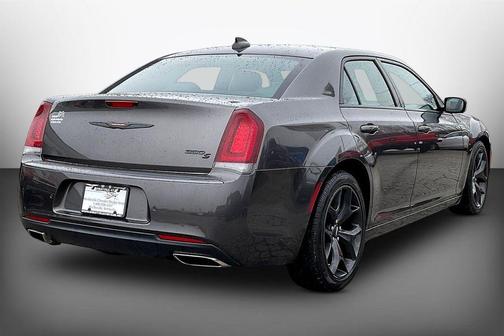 2023 Chrysler 300 S