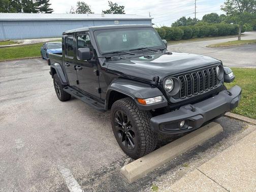 Black Clearcoat 2025 Jeep Gladiator Sport