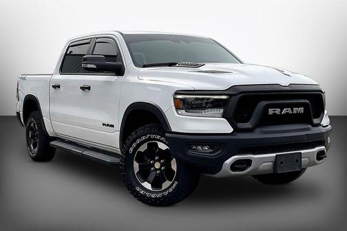Bright White Clearcoat 2022 RAM 1500 Rebel
