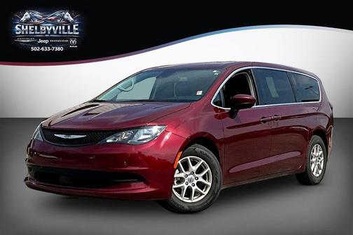 Velvet Red Pearlcoat 2023 Chrysler Voyager LX