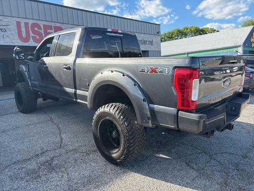 Magnetic 2019 Ford F-250 Lariat