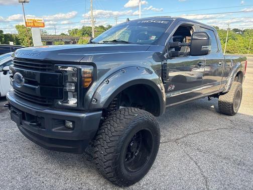 Magnetic 2019 Ford F-250 Lariat