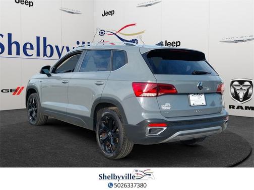 2024 Volkswagen Taos 1.5T SE