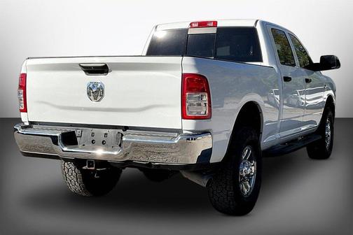 Bright White Clearcoat 2022 RAM 2500 Tradesman