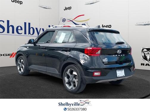 2022 Hyundai VENUE SEL