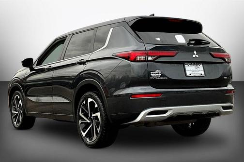 2024 Mitsubishi Outlander SE Black Edition