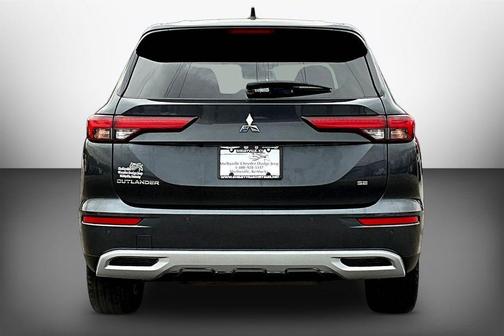 2024 Mitsubishi Outlander SE Black Edition