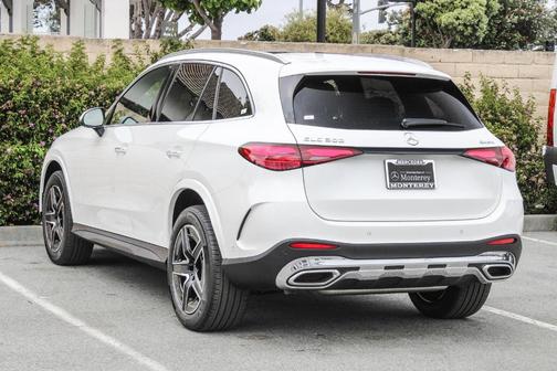 2025 Mercedes-Benz GLC 300 Base 4MATIC