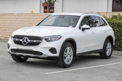 2025 Mercedes-Benz GLC 300 Base 4MATIC