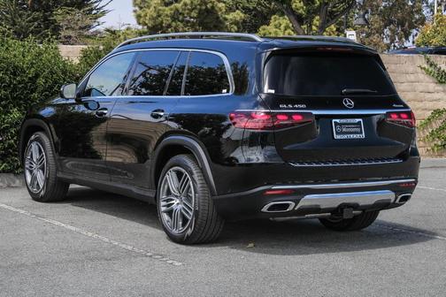 2025 Mercedes-Benz GLS 450 4MATIC