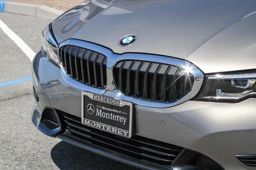 2022 BMW 330 i