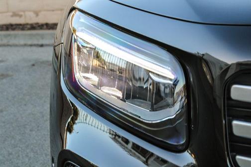 2025 Mercedes-Benz GLB 250 Base 4MATIC