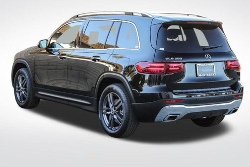 2025 Mercedes-Benz GLB 250 Base 4MATIC