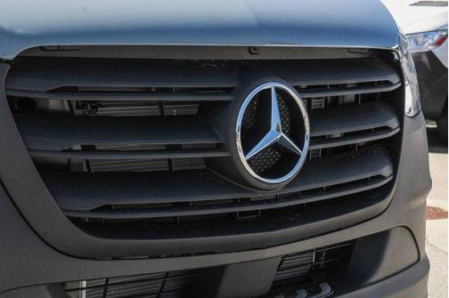 2025 Mercedes-Benz Sprinter 2500 