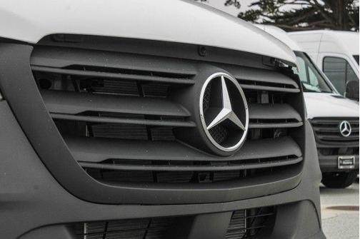 2025 Mercedes-Benz Sprinter 2500 High Roof