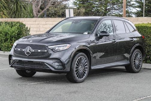 2025 Mercedes-Benz GLC 350e Base 4MATIC