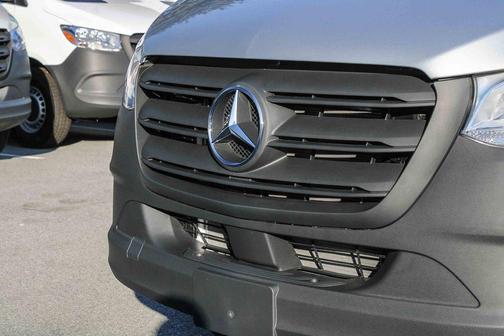 2026 Mercedes-Benz Sprinter 2500 Standard Roof