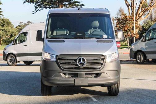 2026 Mercedes-Benz Sprinter 2500 Standard Roof