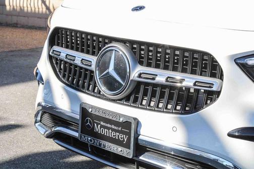 2025 Mercedes-Benz GLA 250 Base 4MATIC