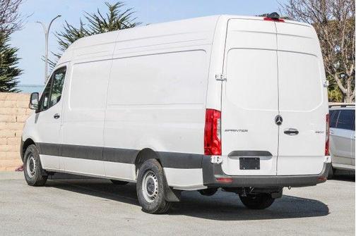 2025 Mercedes-Benz Sprinter 2500 High Roof