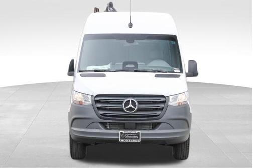 2025 Mercedes-Benz Sprinter 2500 Standard Roof