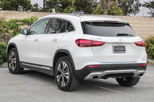 2025 Mercedes-Benz GLA 250 Base 4MATIC