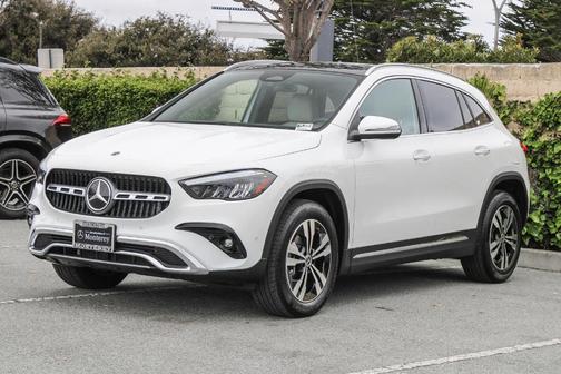 2025 Mercedes-Benz GLA 250 Base 4MATIC