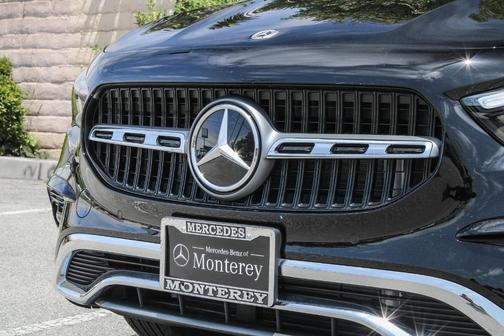 2025 Mercedes-Benz GLA 250 Base 4MATIC