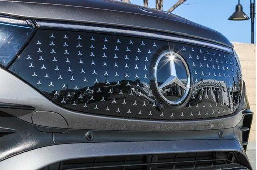 2025 Mercedes-Benz EQB 300 Base 4MATIC