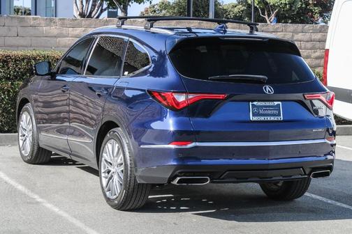 2022 Acura MDX Advance
