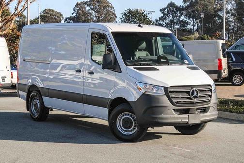 2026 Mercedes-Benz Sprinter 2500 Standard Roof